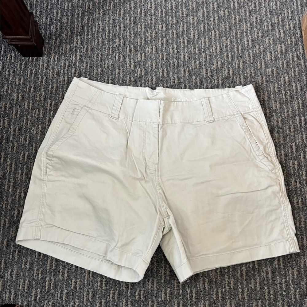Women's Cream Shorts